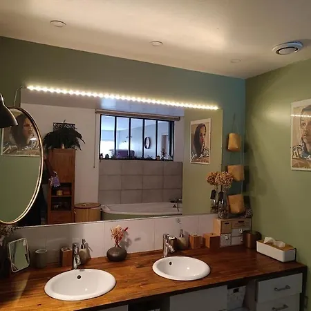 Beau Loft Lumineux Et Spacieux A 2 Pas De Rouen Holiday home *
