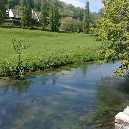 Beau Loft Lumineux Et Spacieux A 2 Pas De Rouen Holiday home Le Houlme